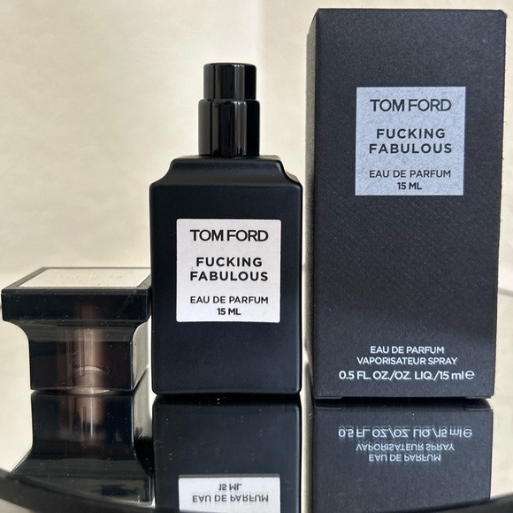 TOM FORD FUCKING FABULOUS Eau de PARFUM NIB Unisex Travel Spray 15ml NIB - Picture 3 of 11
